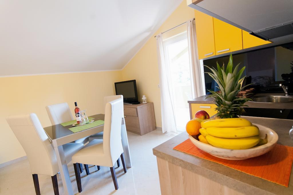 Apartments Mirjana ザダル 部屋 写真